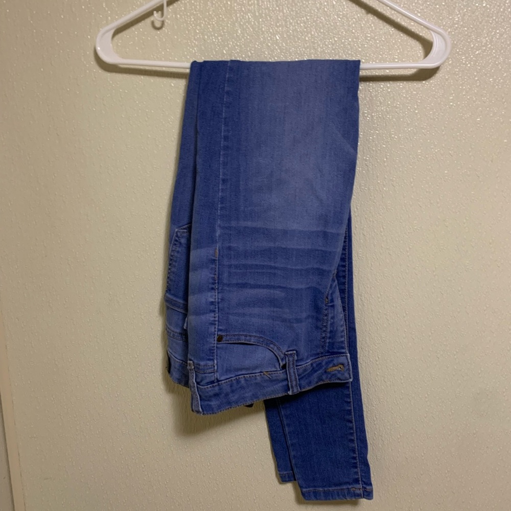 Stretchy Jeans
